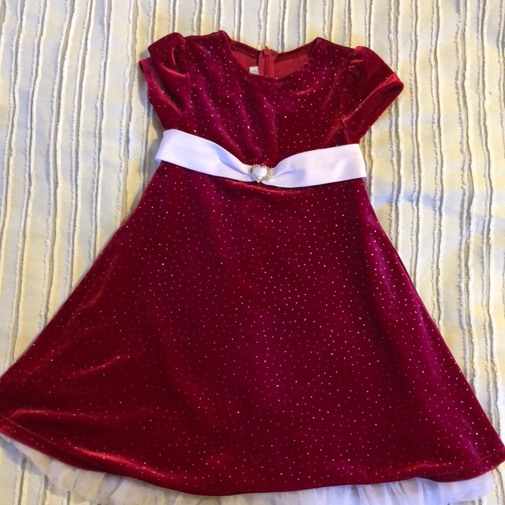 Girls red velvet Christmas dress!